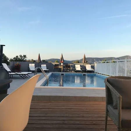 Daan Villa Račišće